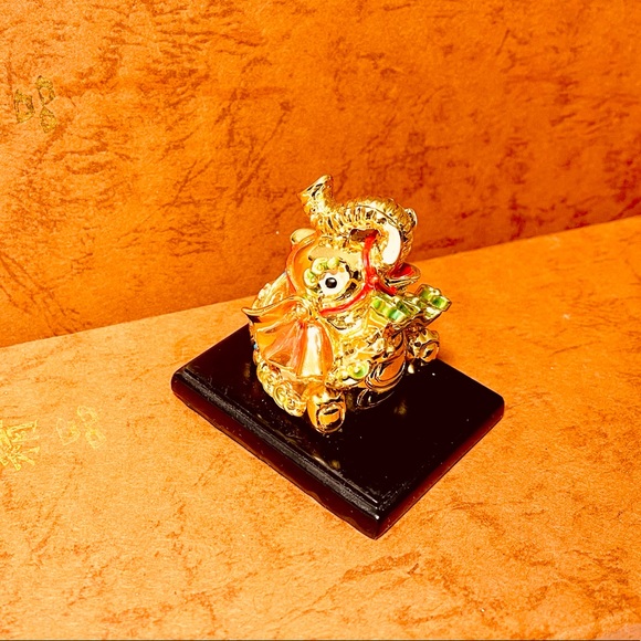 Feng Shui Golden Elephant For The Lunar New Year.  Luck, Protection, Wea… - Picture 6 of 16